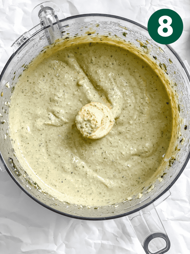 Vegane Auberginenlasagne 11 Zubereitungsschritt: Nach der Verarbeitung in der Küchenmaschine