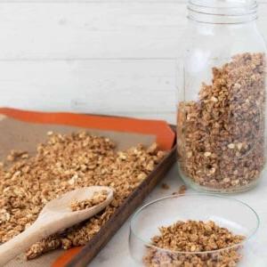 Einfaches Erdnussbutter Granola 14 PeanutButterGranola 6 1