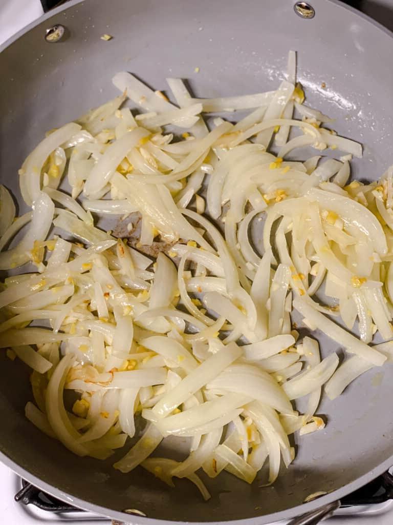 Cremige Reisnudelpfanne 7 Zutaten kochen in der Pfanne