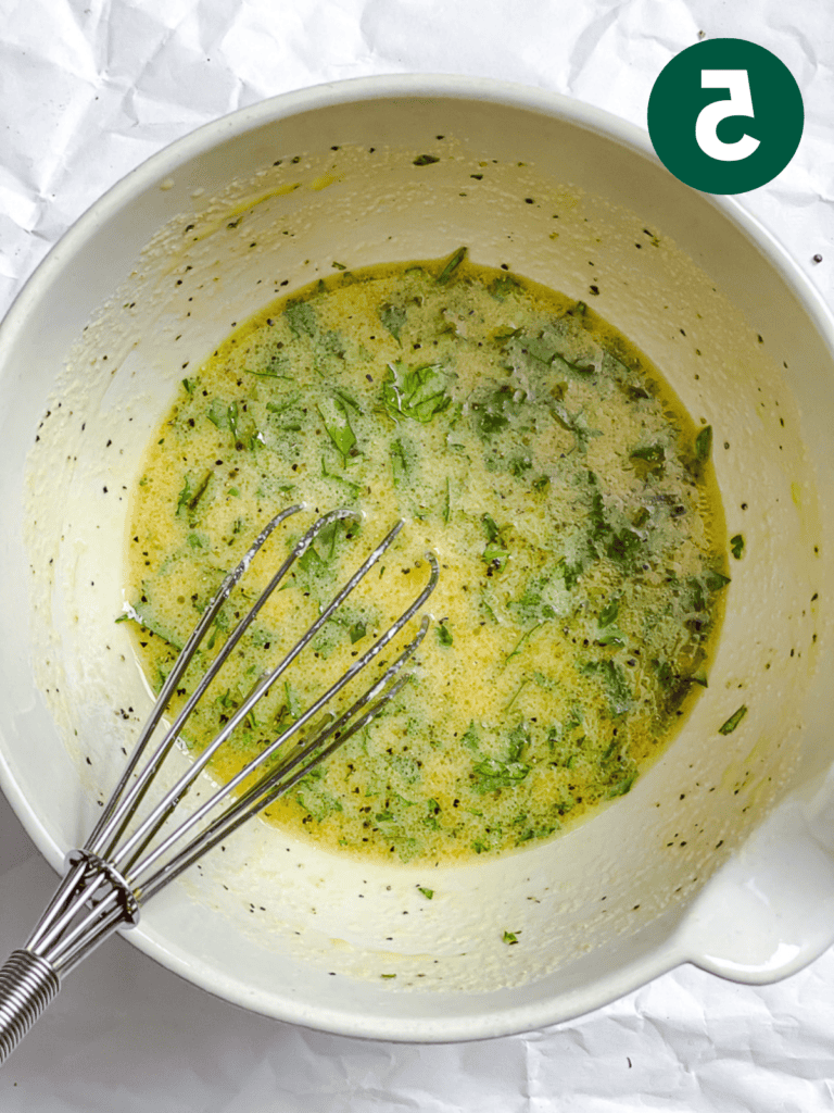 **Gerösteter Rote Bete und Quinoa Salat** 8 Dressing-Zutaten zusammen verquirlen