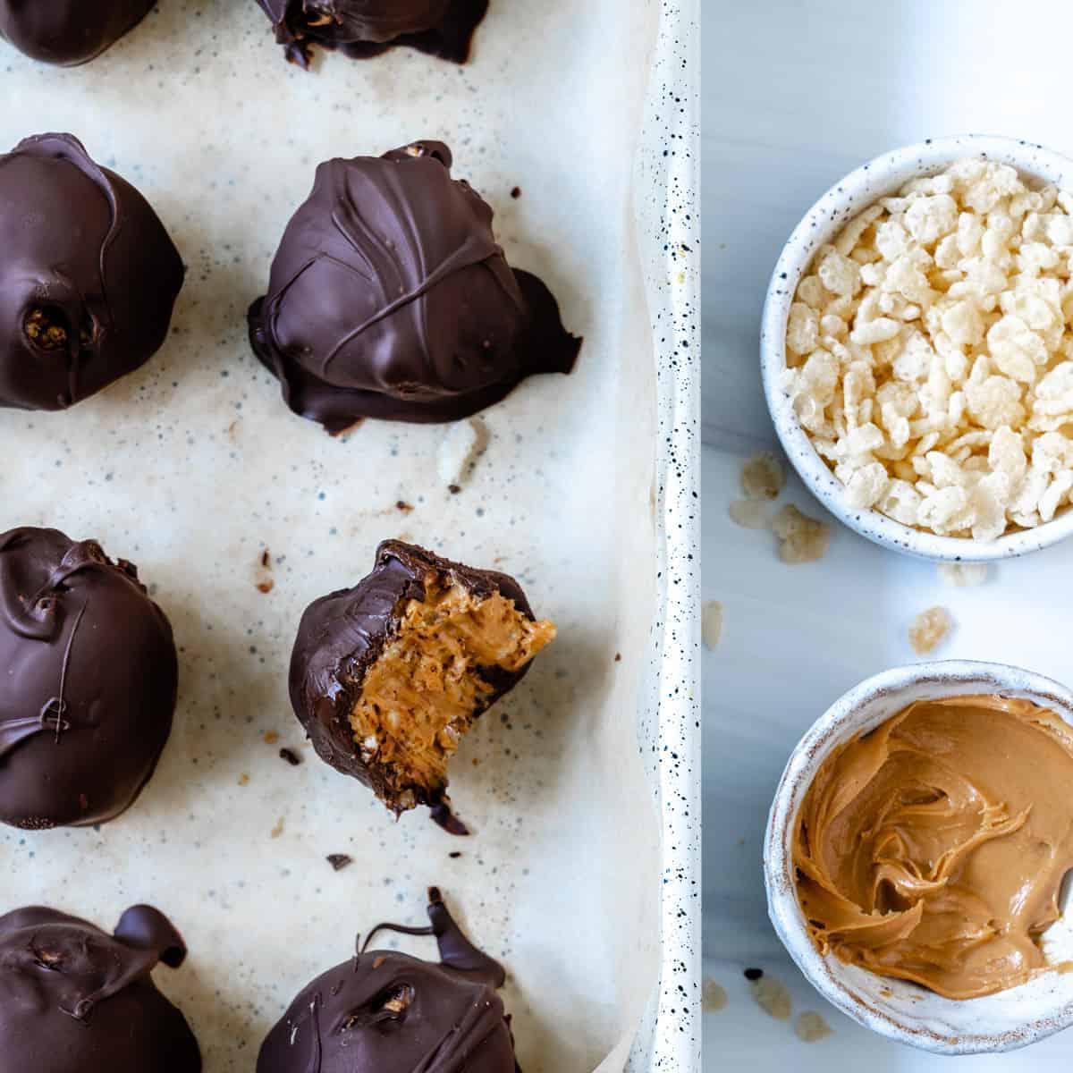 Vegane Schoko-Erdnussbutter-Kugeln ohne Backen mit Reis-Crispies 10 Mehrere fertige Erdnussbutter-Bonbons, eines davon mit einem Bissen