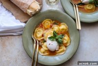 Rich Italian Cheese Ravioli with Burst Tomatoes