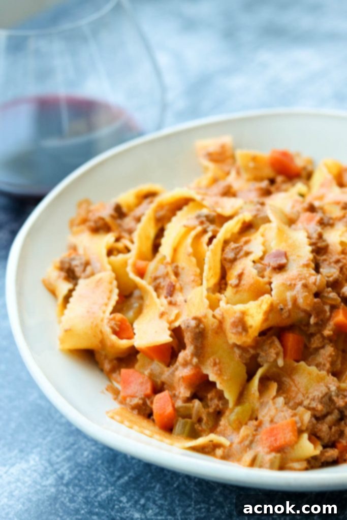 Ragu Bolognese on plate side view