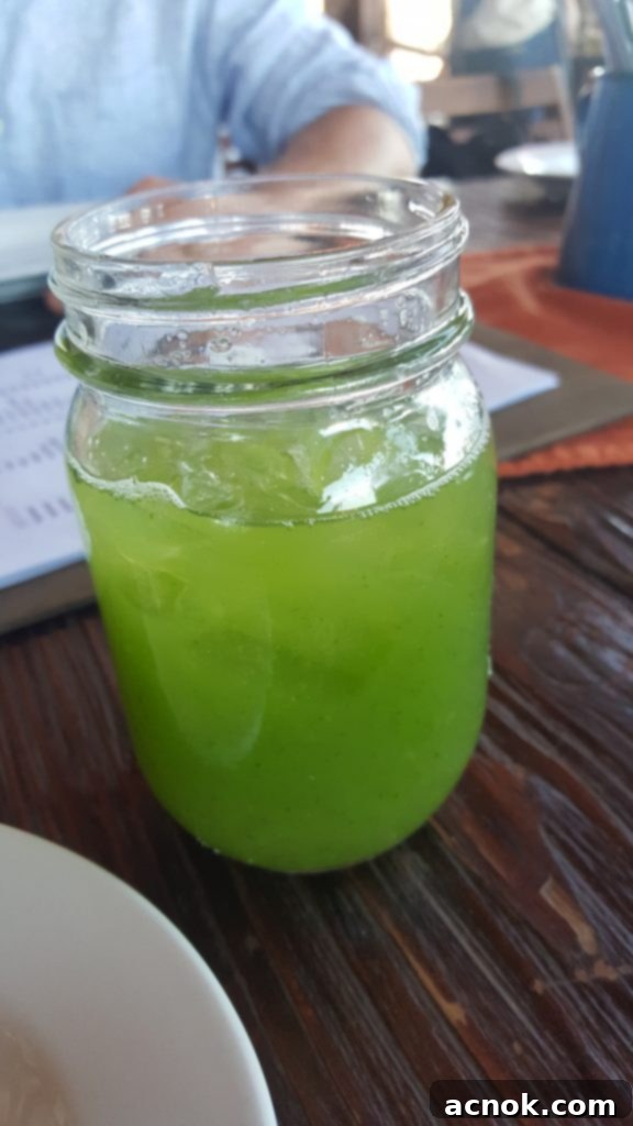 Valle de Guadalupe-Finca Altozano-cucumber water welcome drink