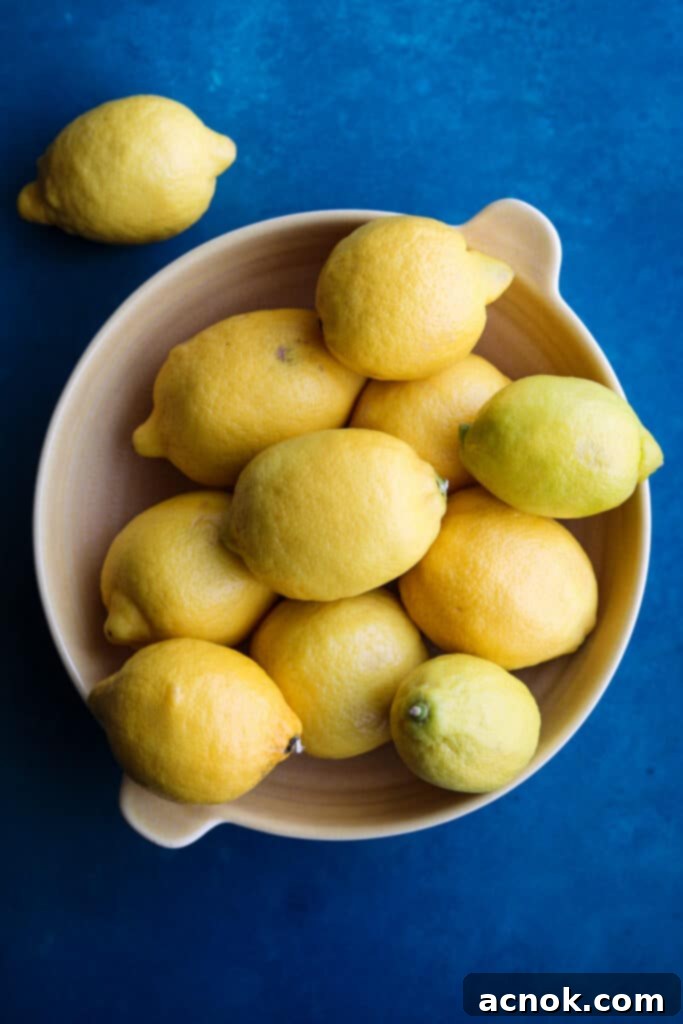 Bowl of lemons ready for juicing
